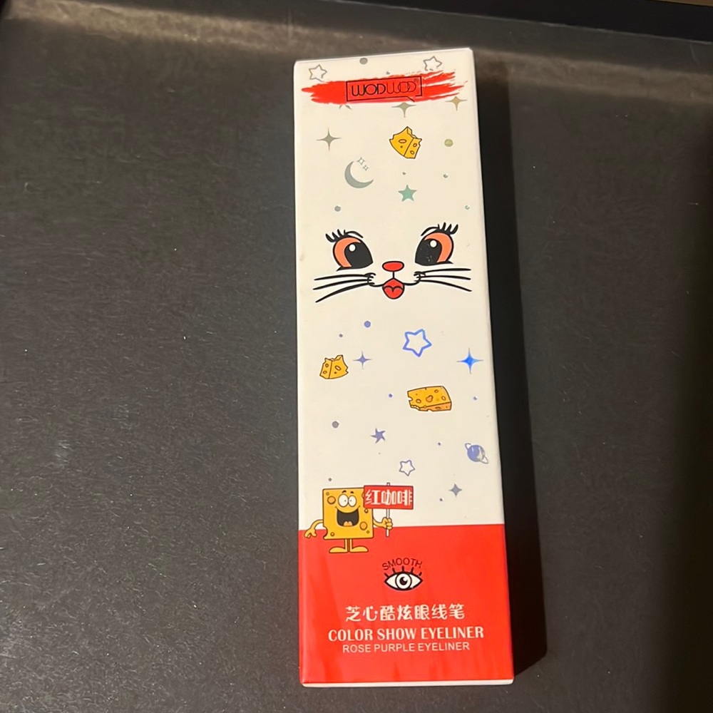 Color eyeliner